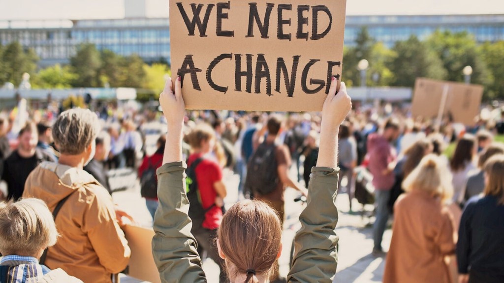 Navigating the Complex Landscape of Social&nbsp;Problems