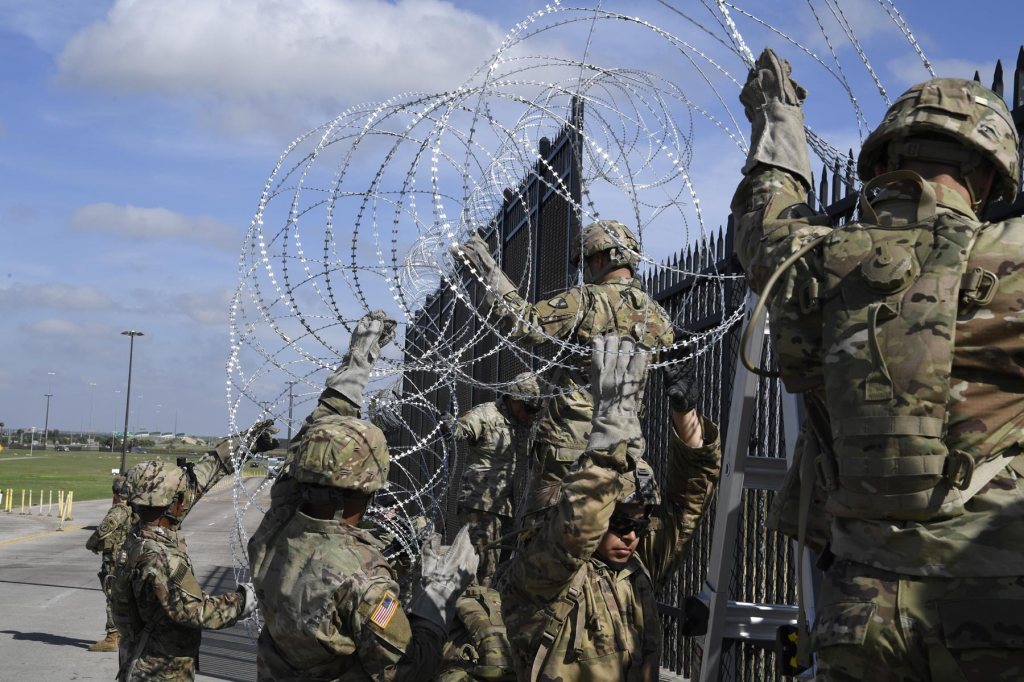 Defending the Line: The US-Mexico Border and National Security in the 21st&nbsp;Century